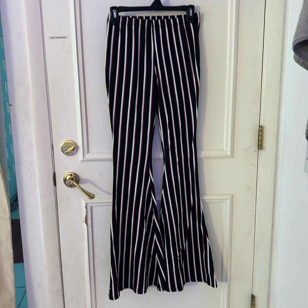 Women’s flare leggings